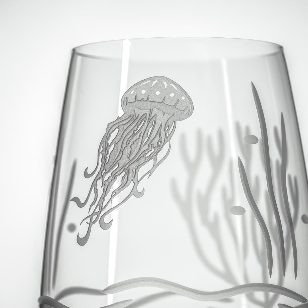 Jellyfish 19.5oz All Purpose Wine Glass sand engraved by Rolf Glass