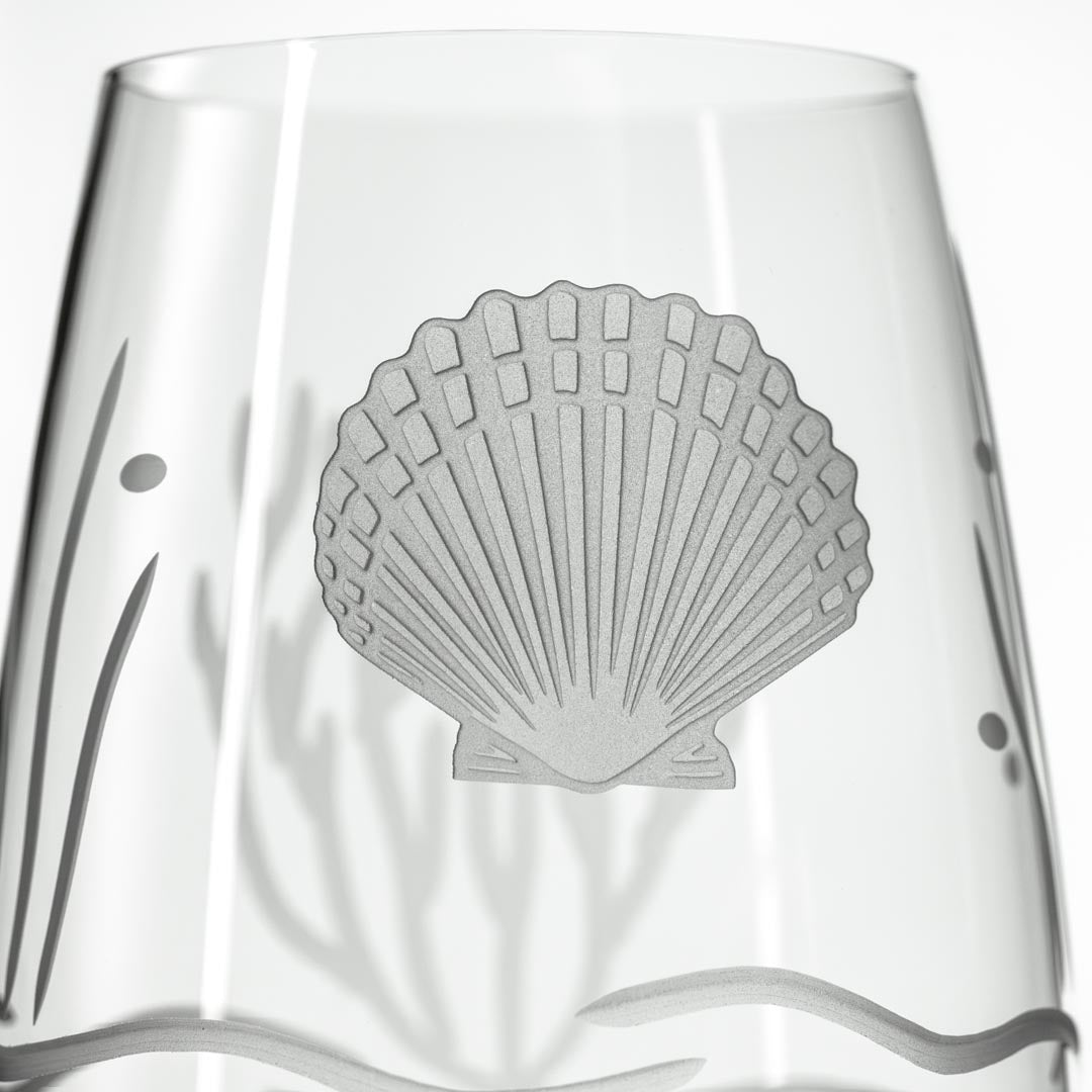 Scallop Shell 19.5oz All Purpose Wine Glass Sand Engraving by Rolf Glass