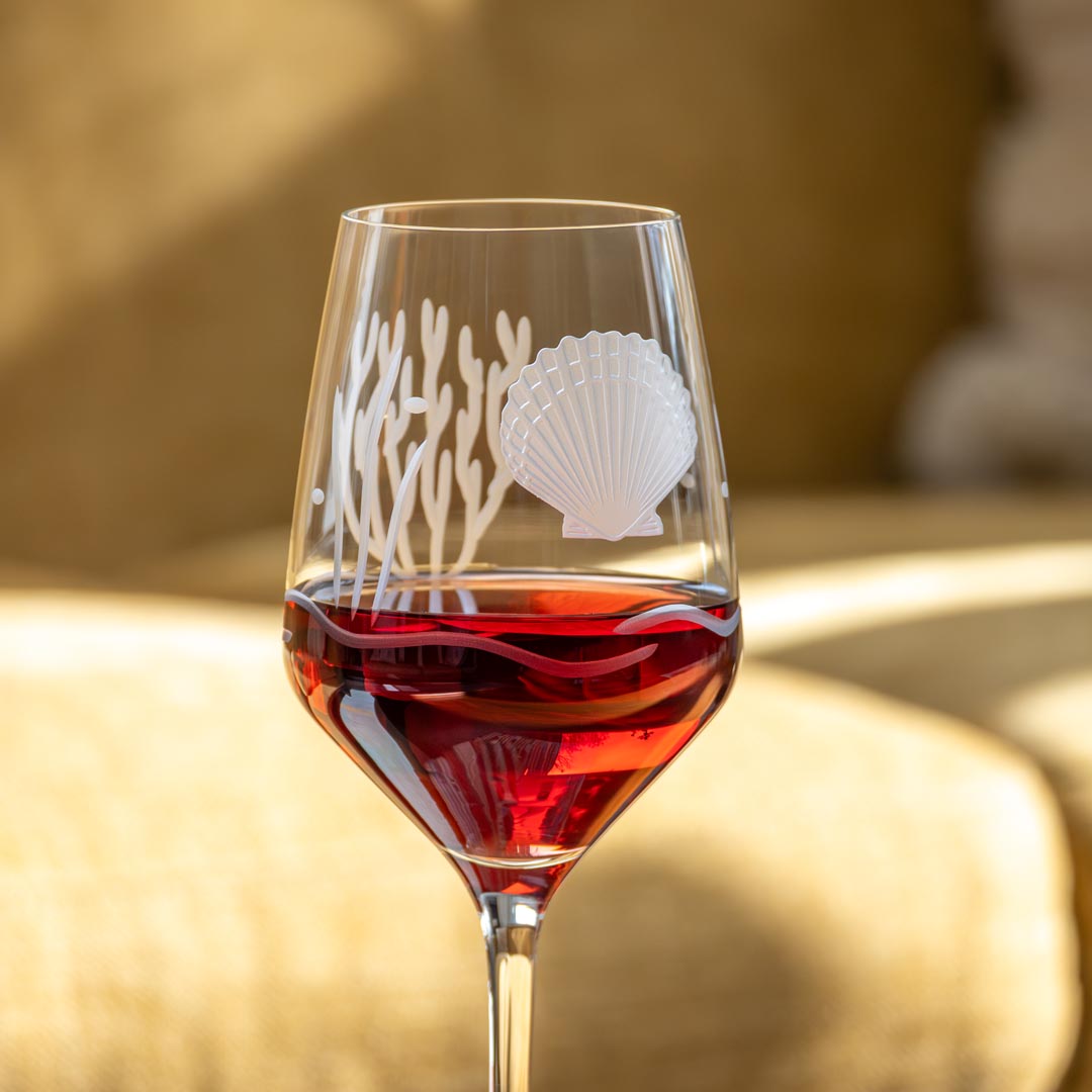 Scallop Shell 19.5oz All Purpose Wine Glass by Rolf Glass