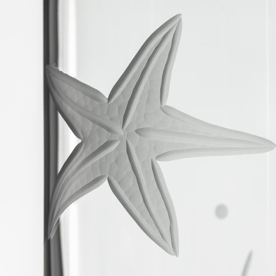 Starfish 44oz martini glass pitcher detailed engraving by Rolf Glass