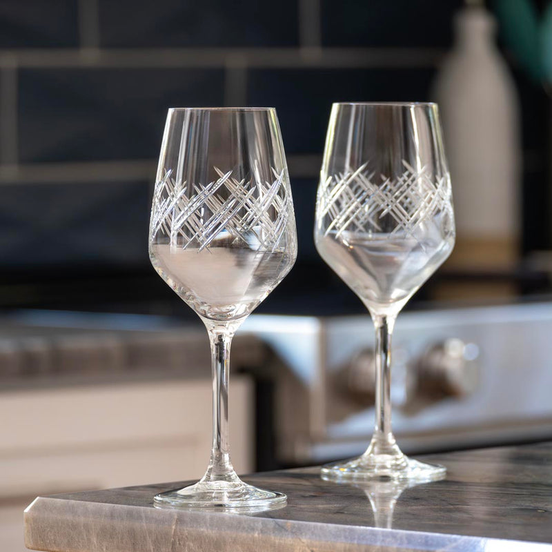 Rolf Glass Argyle 10.75oz White Wine Glass is a perfect gift for friends.