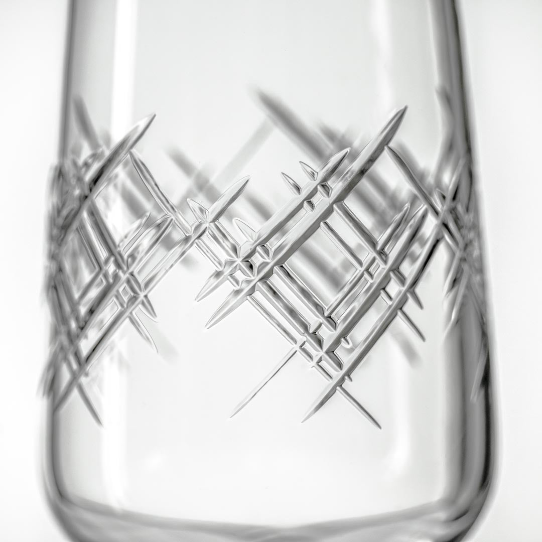 Rolf Glass Argyle 5.57oz Champagne Flute detailed engraving and polishing