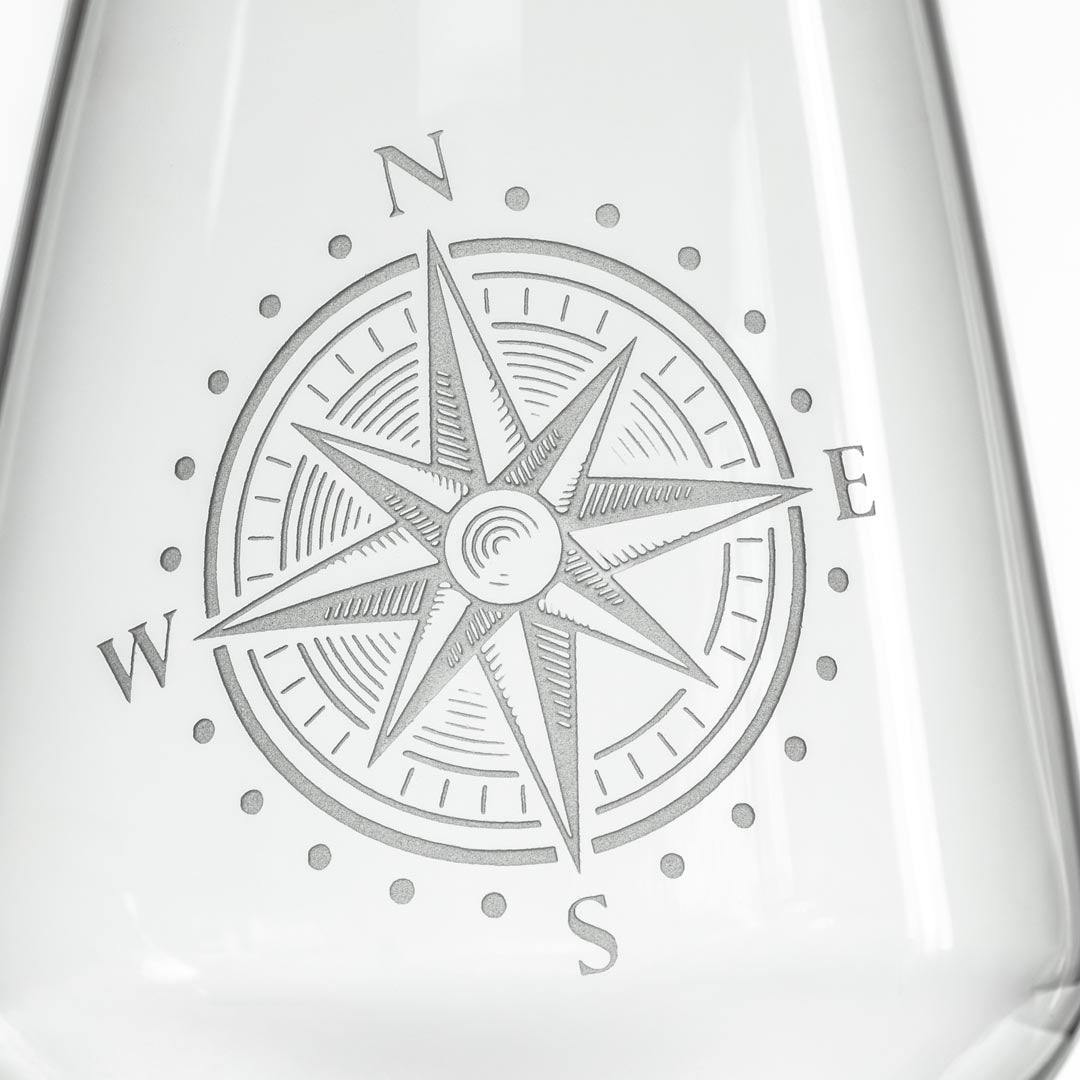 Rolf Glass Compass Star 18oz Stemless Wine Glass detailed compass rose engraving
