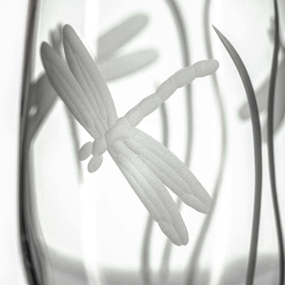 Rolf Glass Dragonfly 16oz Footed Iced Tea GlassRolf Glass Dragonfly 16oz Footed Iced Tea Glass white background detailed view of engraving
