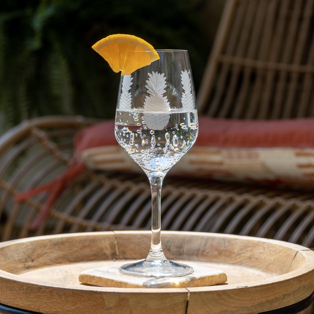 Fresh Pineapple 10.75oz White Wine Glass | Set of 4 - Thumbnail 4