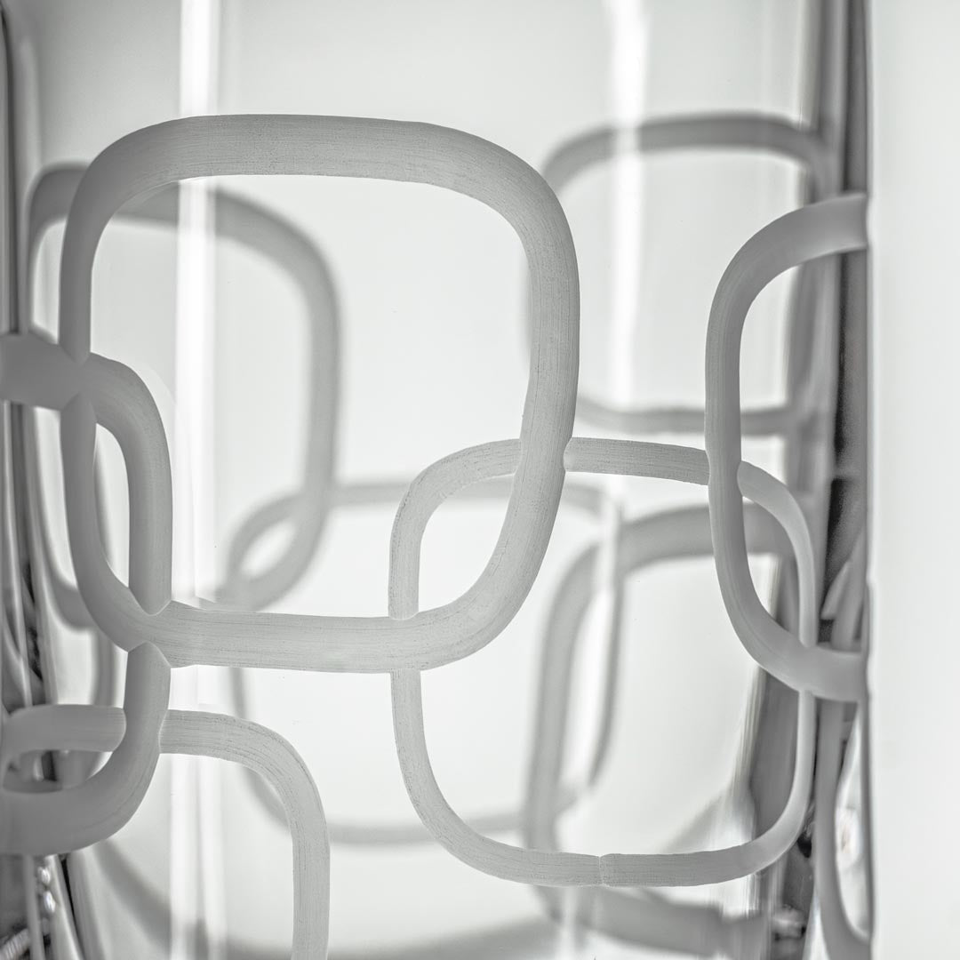 Rolf Glass Mid Century Modern Cocktail Mixing Glass close up of glass engraving