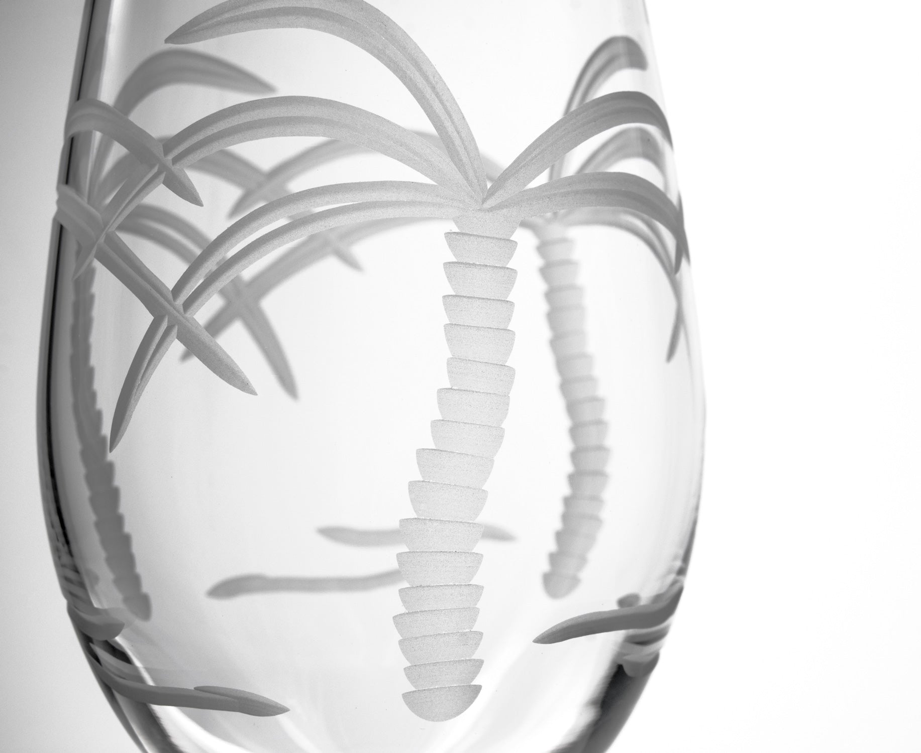Rolf Glass 17oz Palm Tree Stemless Wine Glass detailed engraving