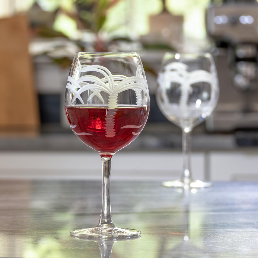 Palm Tree 18oz Balloon Red Wine Glass | Set of 4 – Rolf Glass Palm Tree 18oz Balloon Red Wine Glass | Set of 4 – Rolf Glass