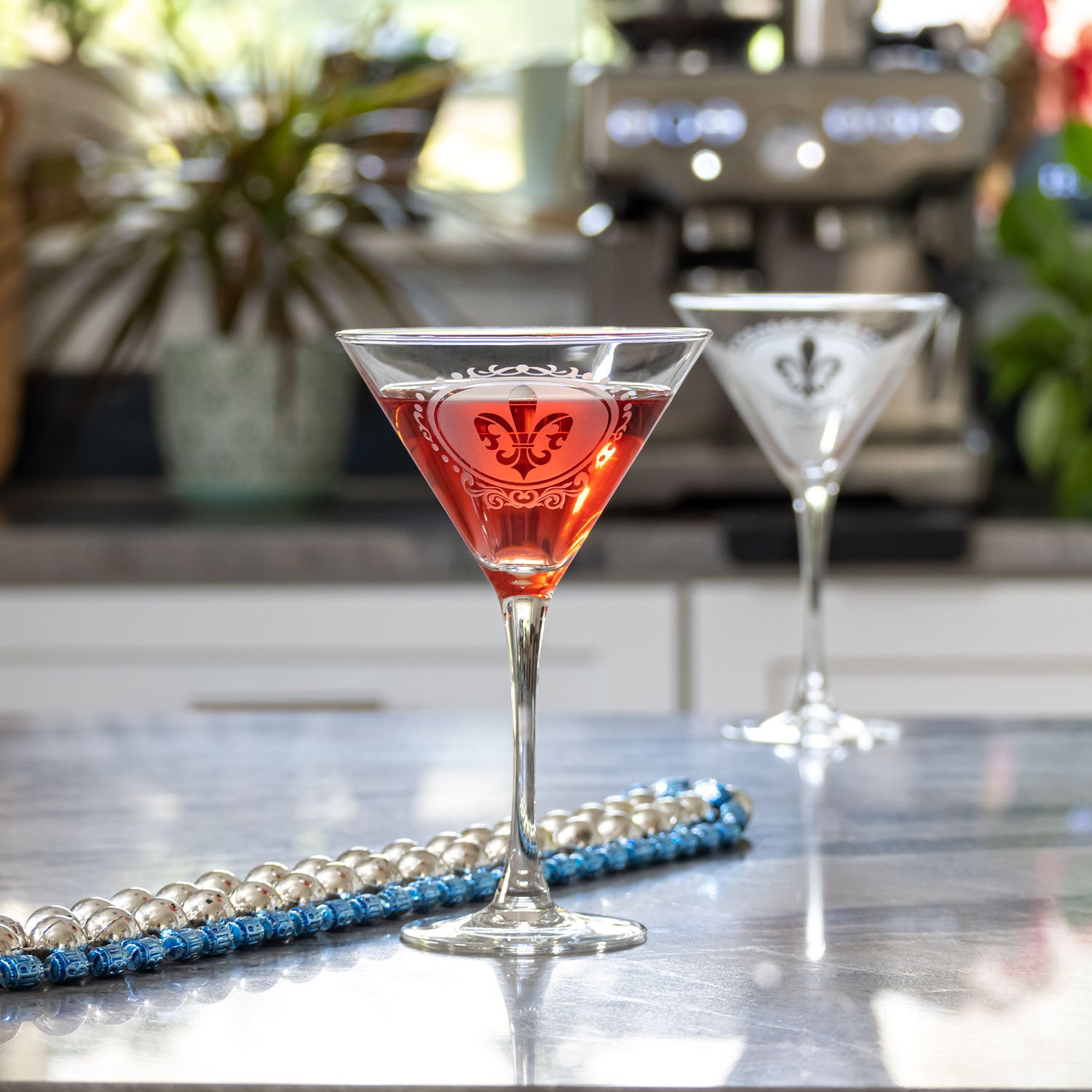 Royal Fleur de Lis 10oz Martini | Set Of 2 - Thumbnail 4