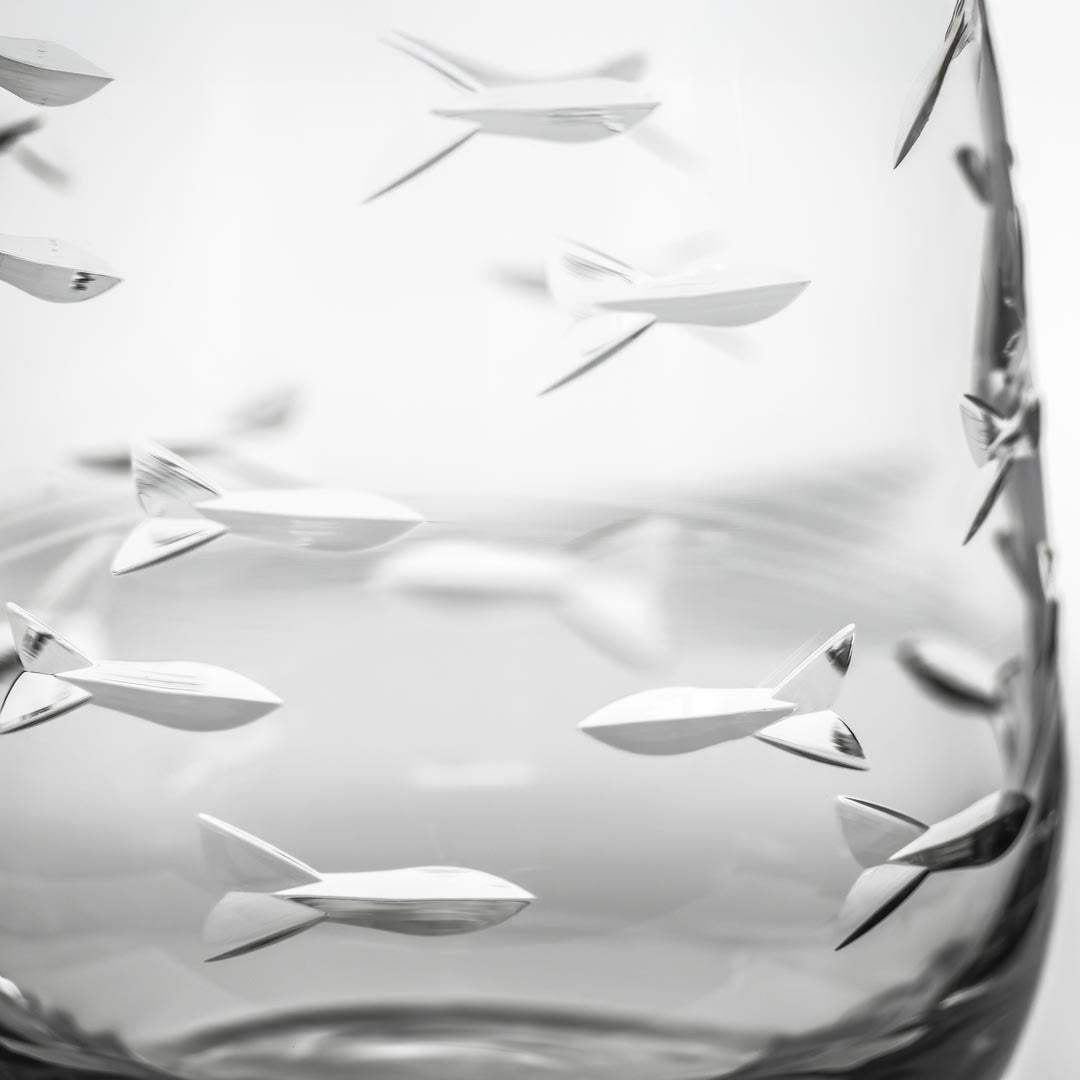 Rolf Glass School of Fish 15oz Clear Heavy Base Stemless Wine Glass detailed engraving and polishing
