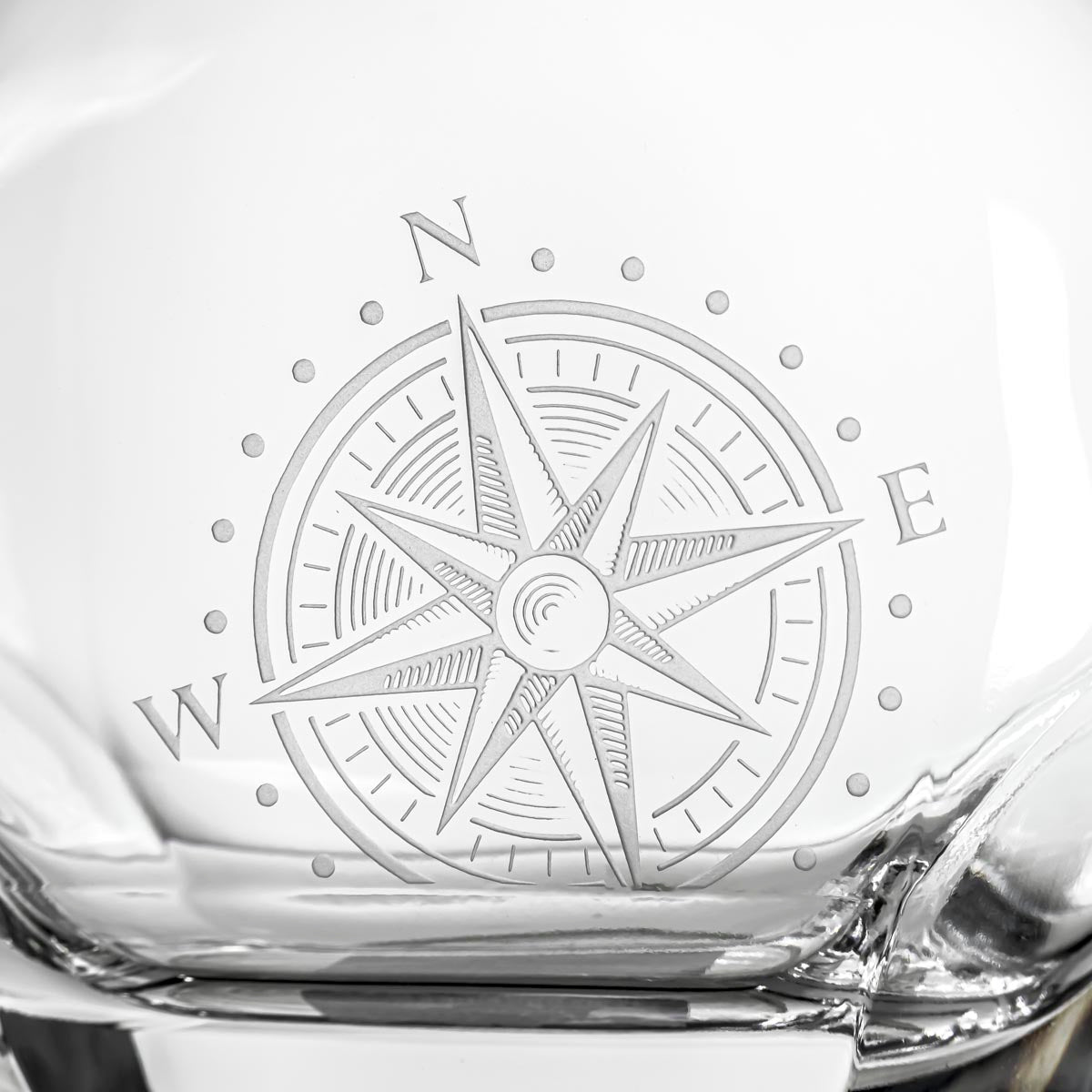 Rolf Glass Compass Star 23oz Whiskey Decanter
