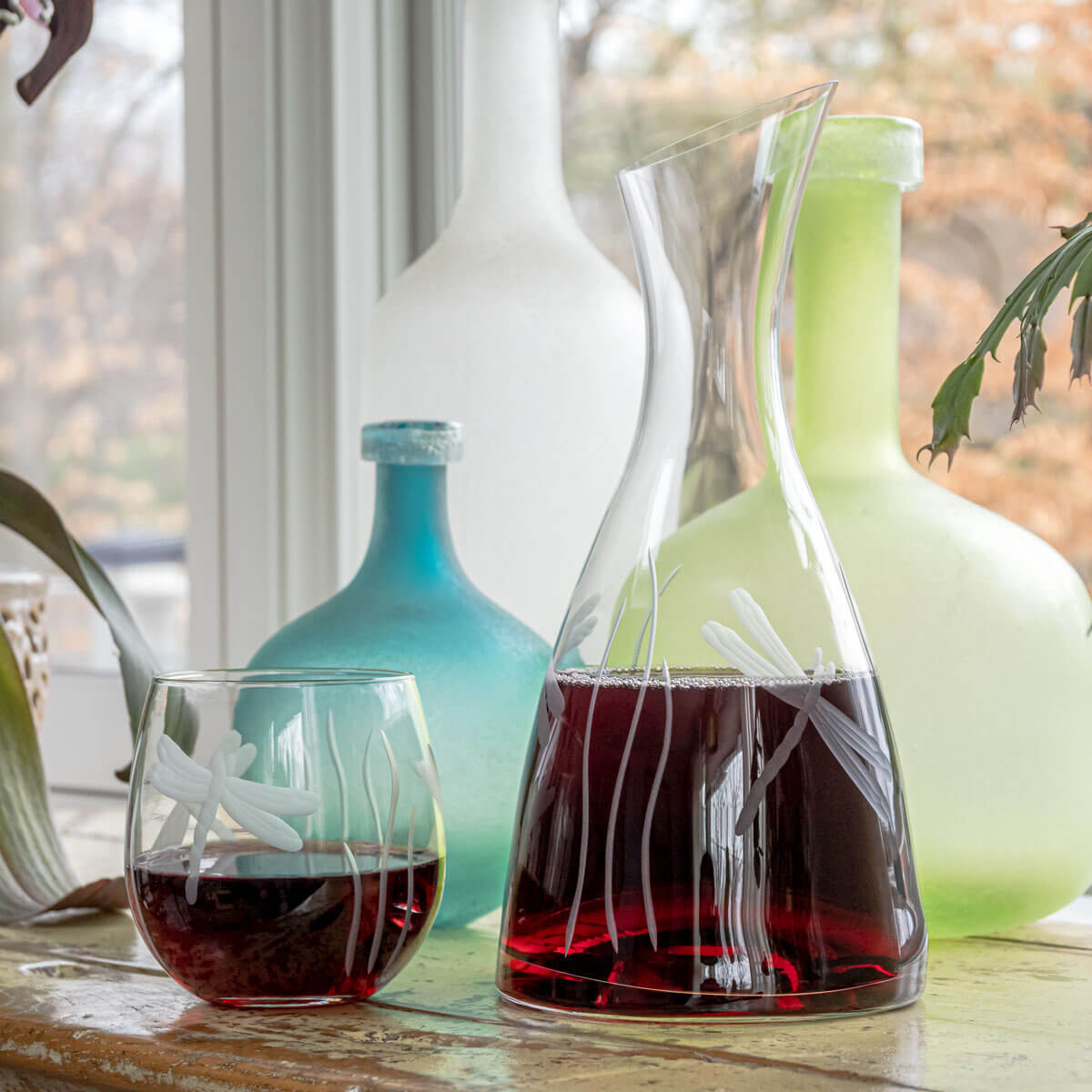 Dragonfly 37.25oz Wine Carafe - Thumbnail 3