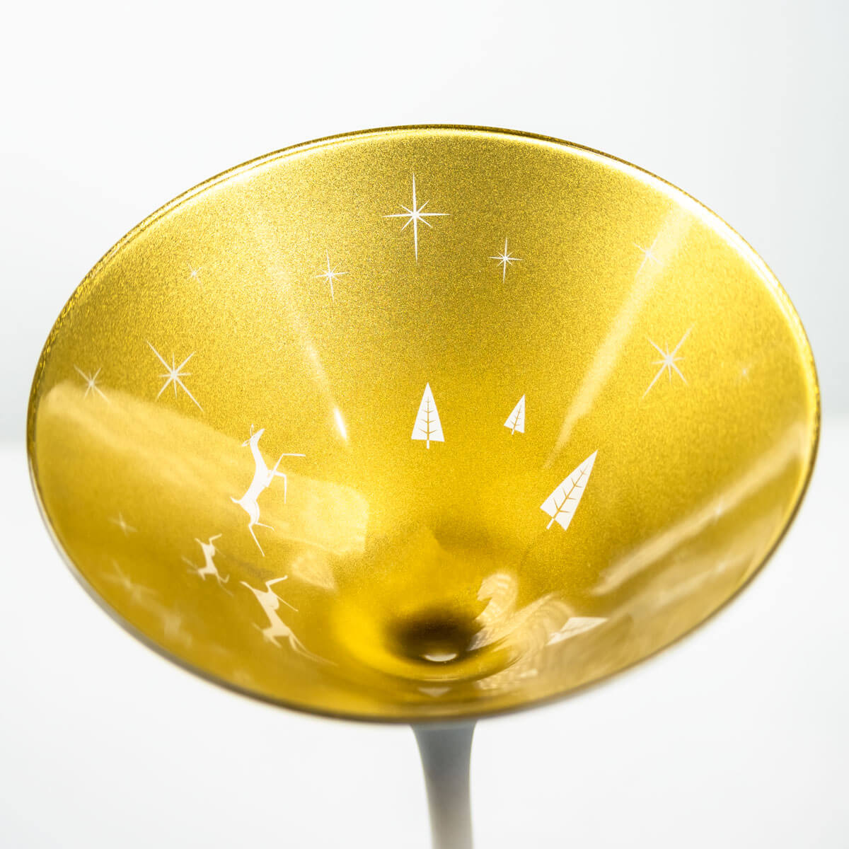 Wonderland 8.5oz Martini Cocktail Glass | Set of 4 - Thumbnail 4