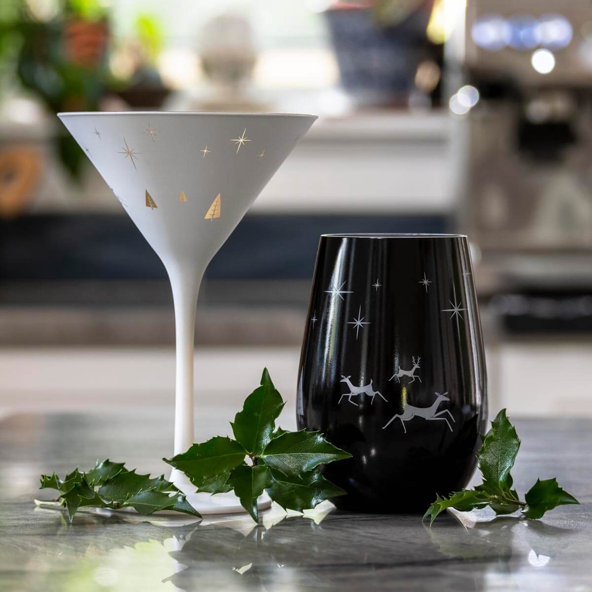 Rolf Glass Wonderland 8.5oz Martini Cocktail Glass